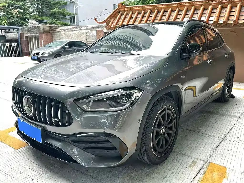 Mercedes-Benz GLA AMG — фото 1