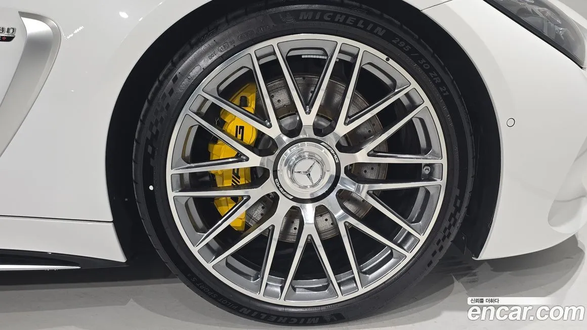 Mercedes-Benz AMG GT — фото 4