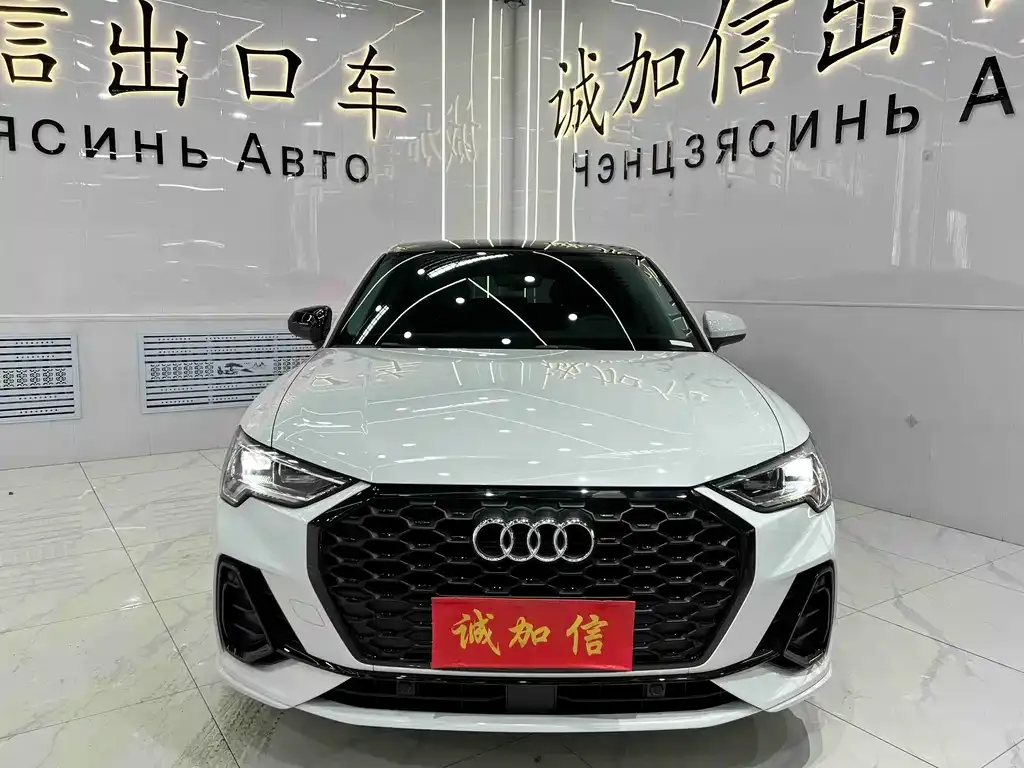 Audi Q3 Sportback — фото 6