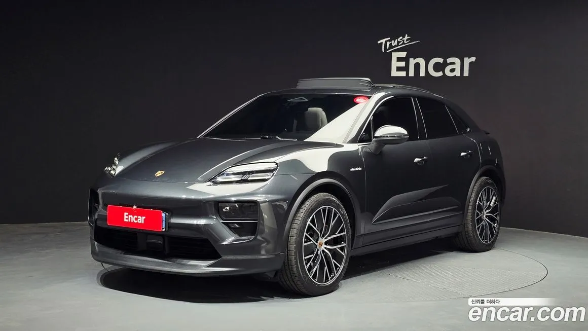 Porsche Macan — фото 1