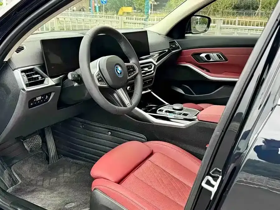 BMW i3 — фото 9