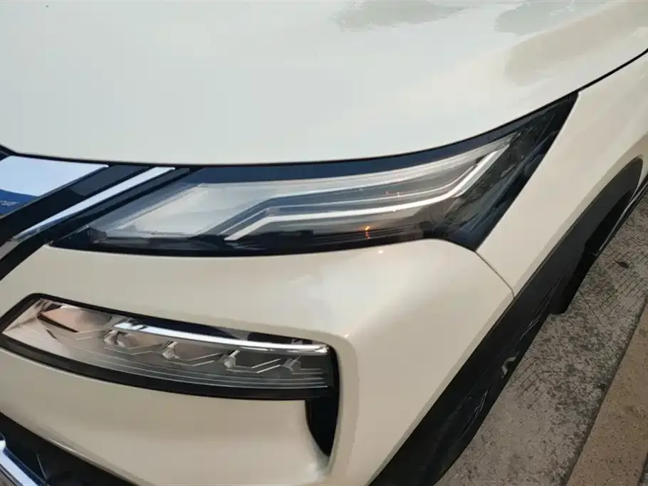 Nissan X-Trail — фото 3