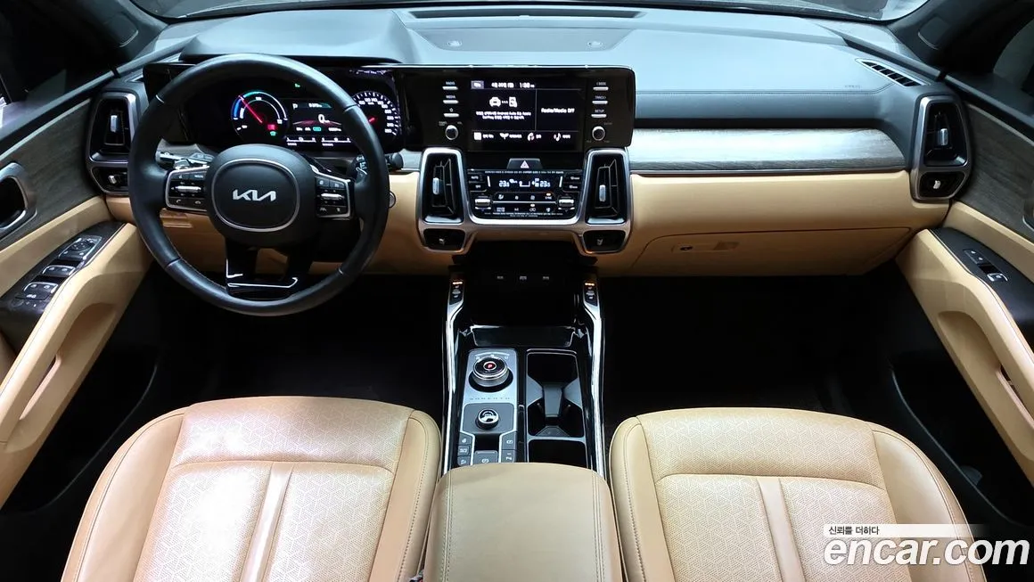 Kia Sorento — фото 10