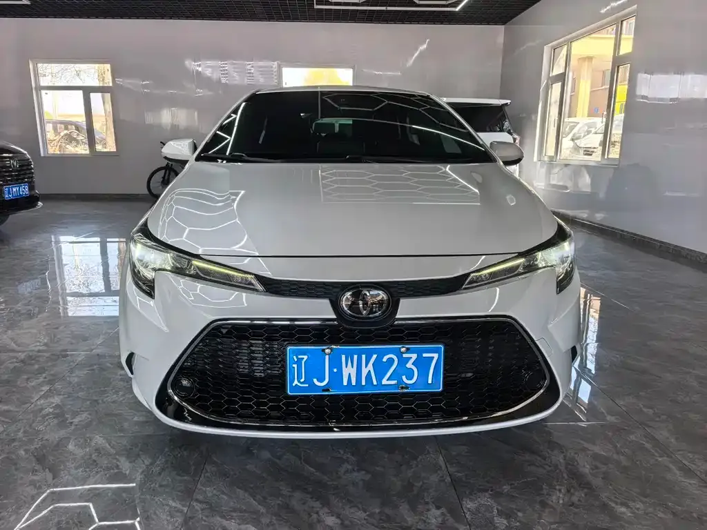 Toyota Levin — фото 1