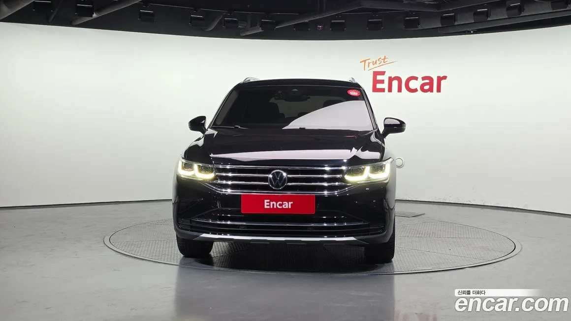 Volkswagen Tiguan — фото 3
