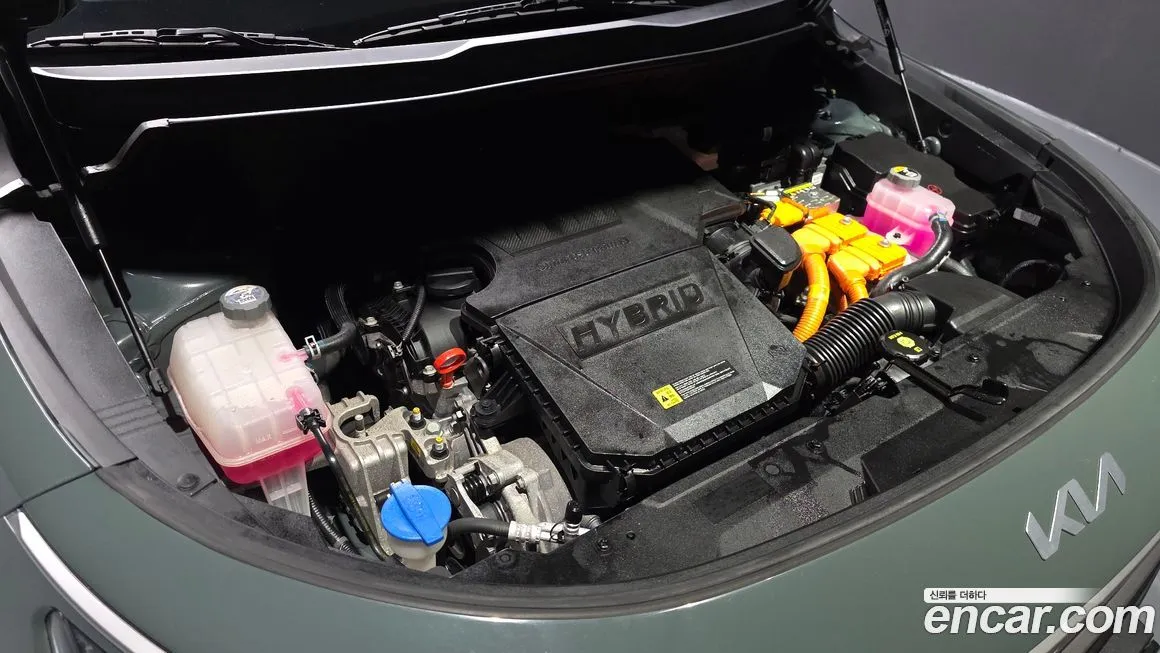 Kia Niro — фото 10
