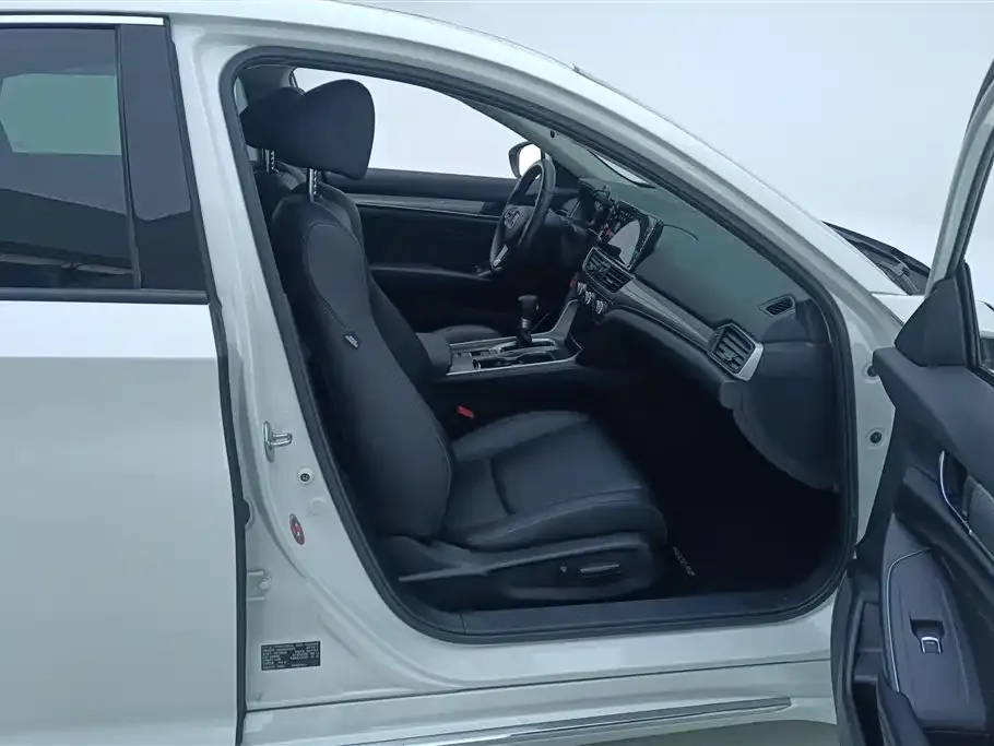 Honda Accord — фото 2