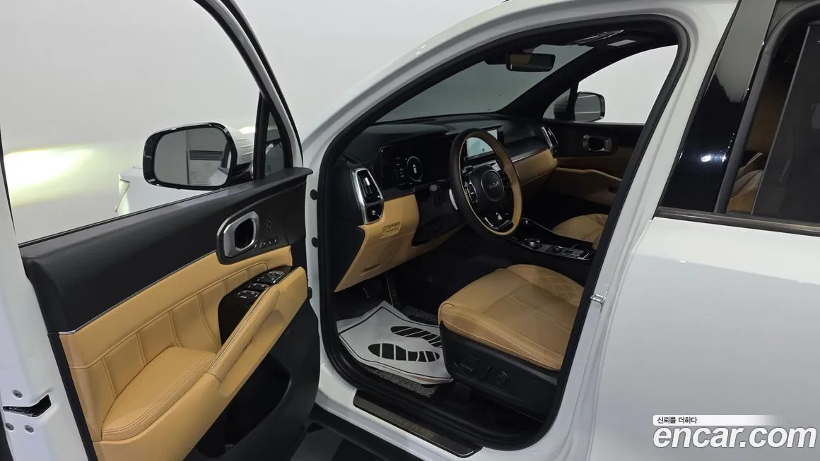 Kia Sorento — фото 7