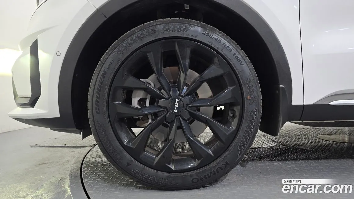 Kia Sorento — фото 4