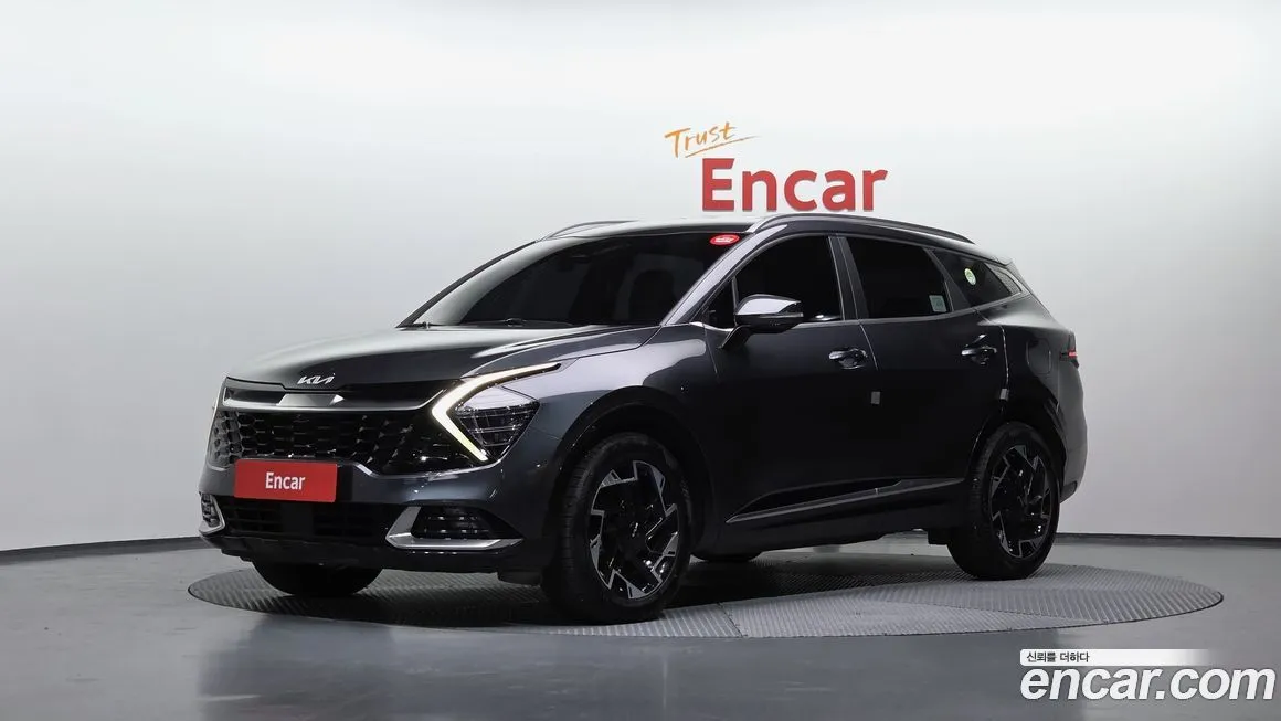 Kia Sportage — фото 1