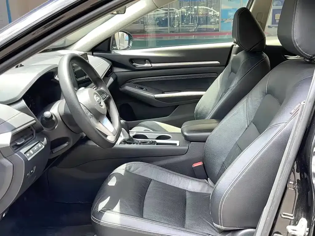 Nissan Teana — фото 3