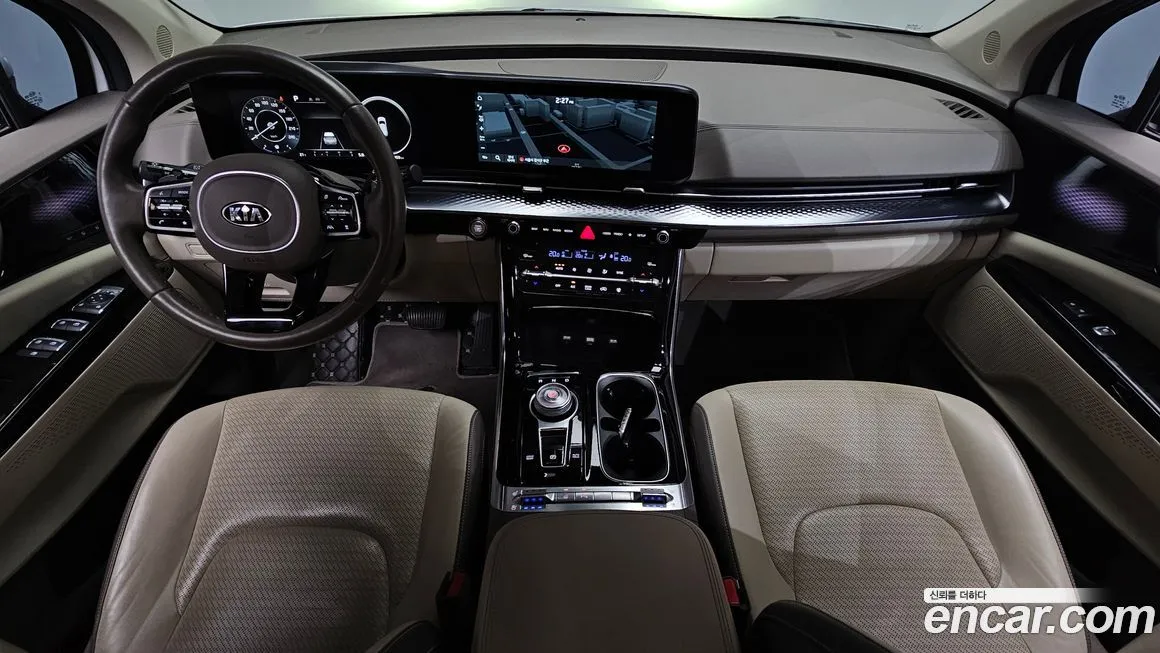 Kia Carnival — фото 10