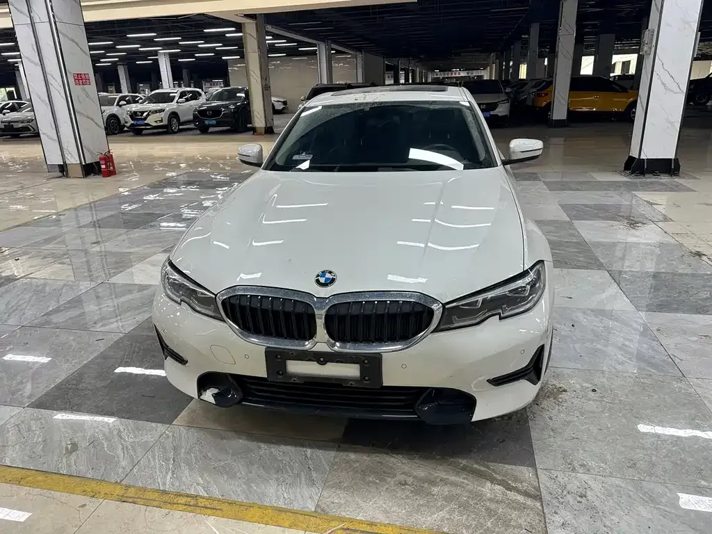 BMW 3 Series — фото 10