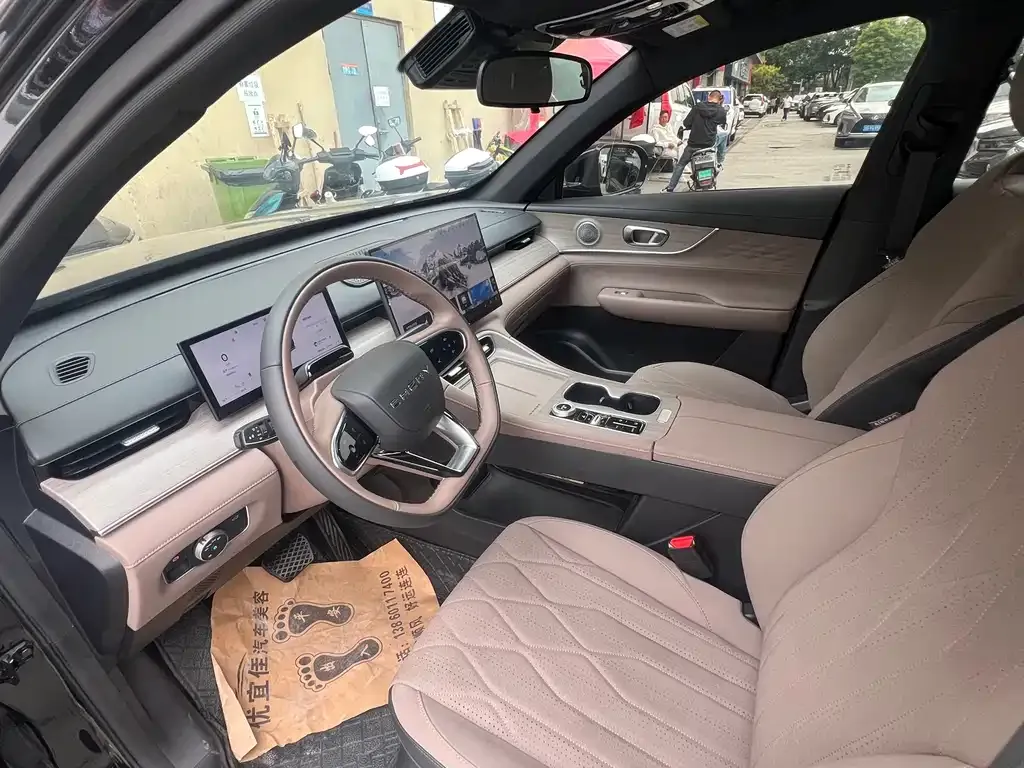Chery Tiggo 8 PLUS — фото 3