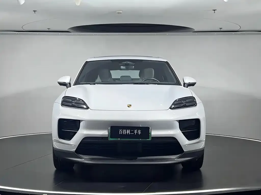 Porsche Macan EV — фото 3