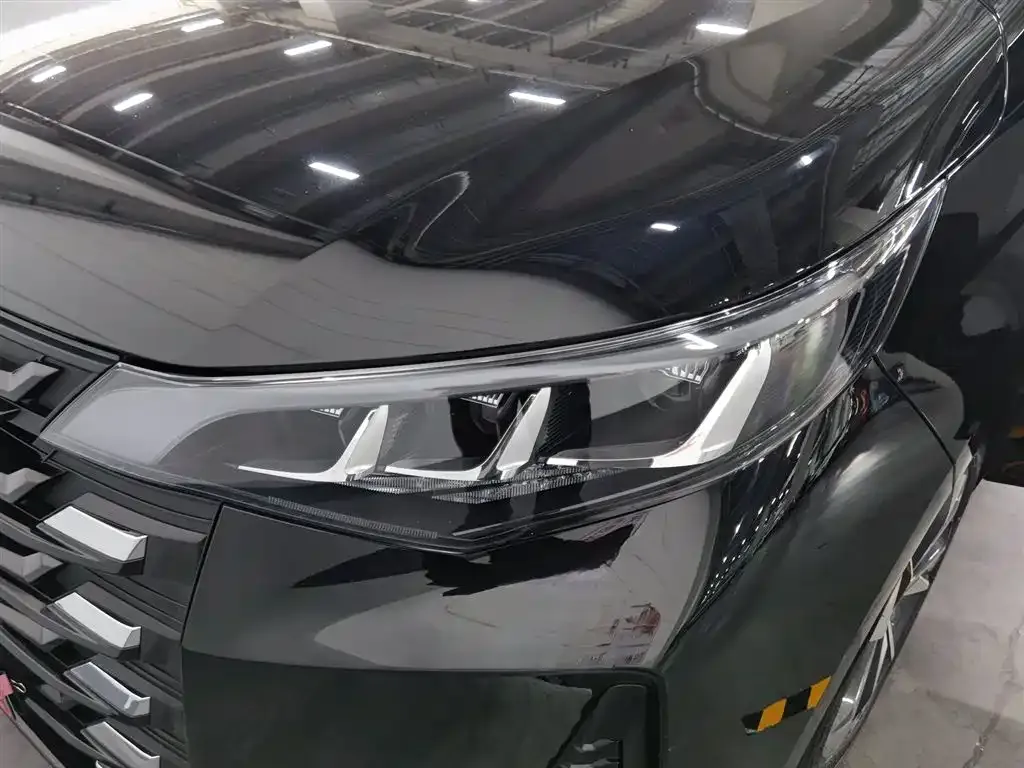 GAC Motor Trumpchi M6 — фото 3