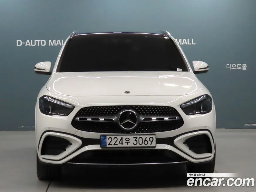 Mercedes-Benz GLA-Class — фото 6