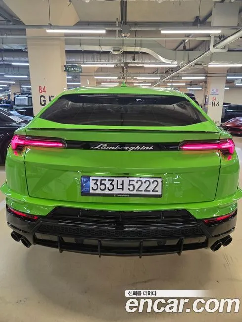 Lamborghini Urus — фото 3