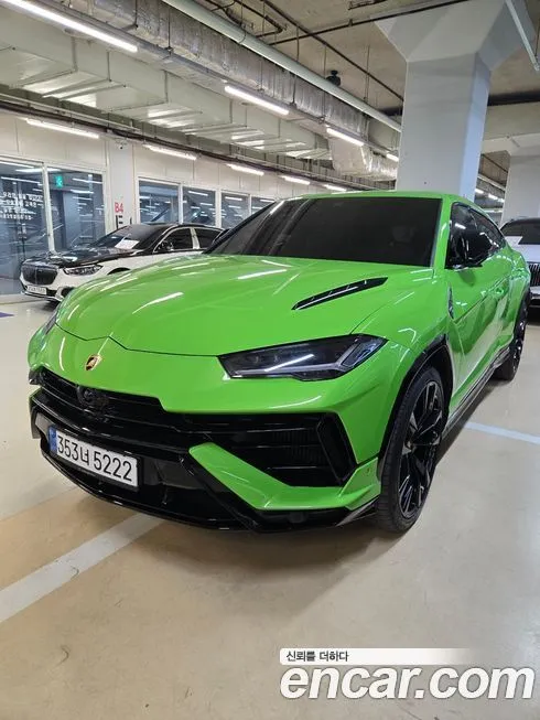 Lamborghini Urus — фото 6