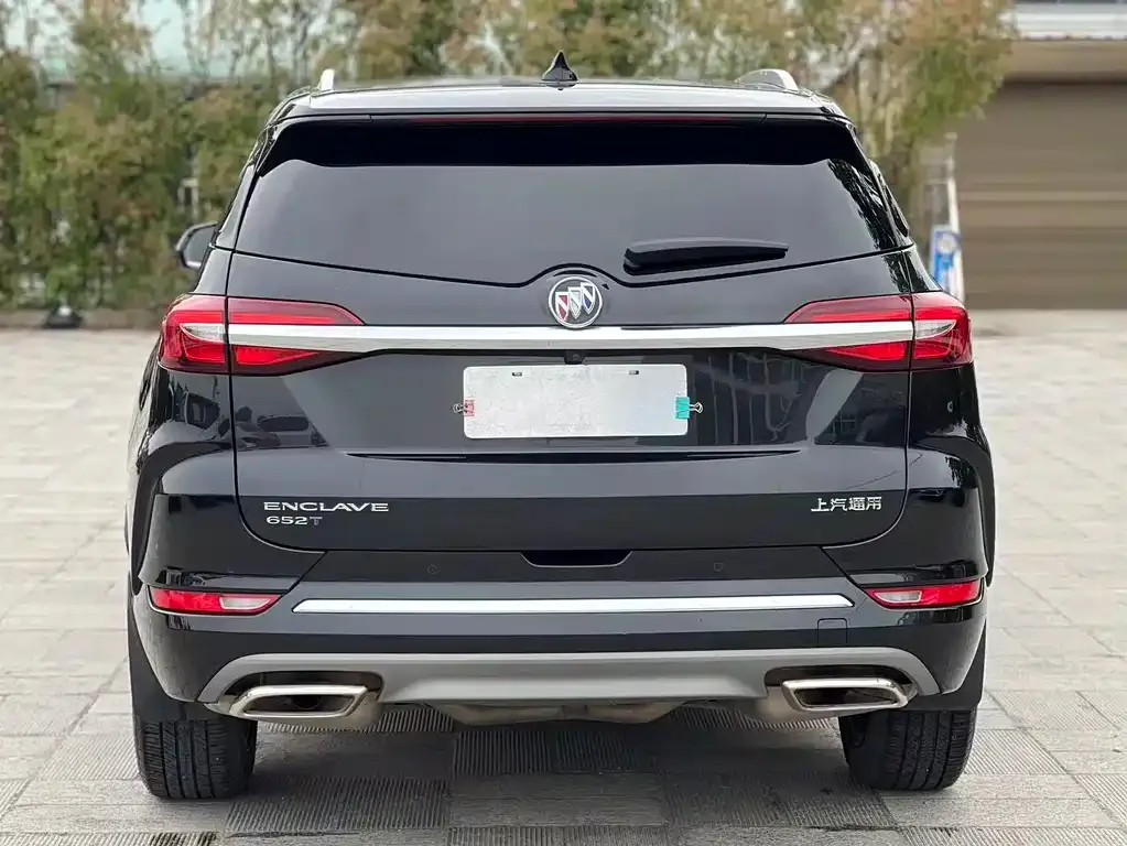Buick Enclave — фото 7