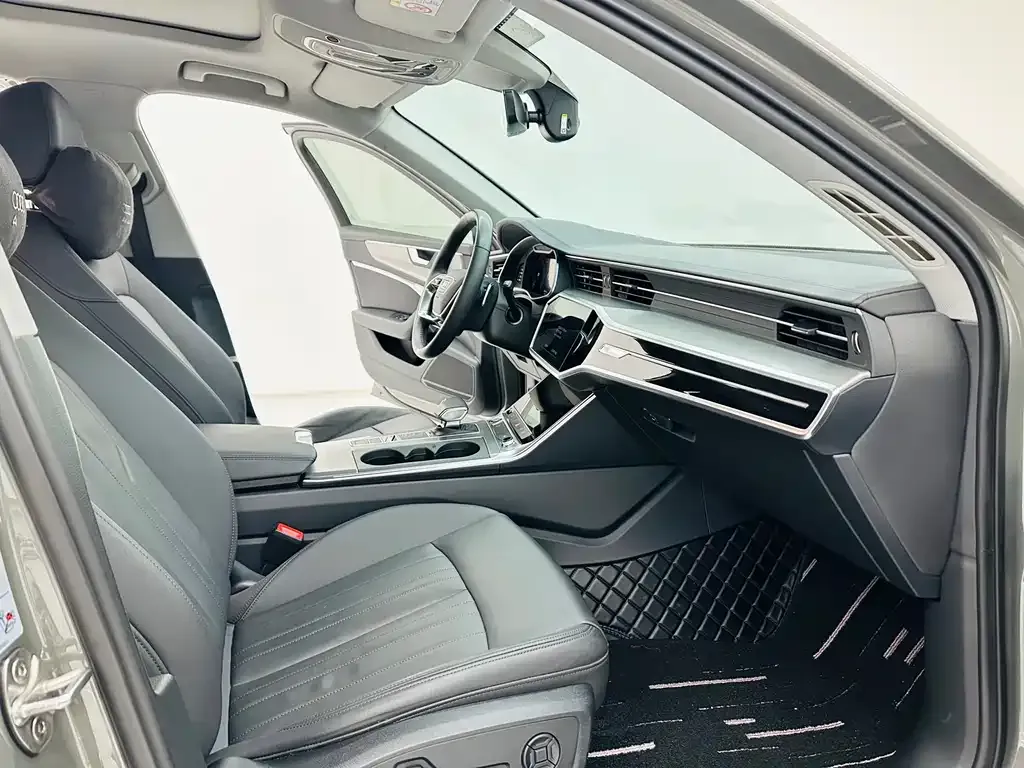 Audi A6 (Import) — фото 8