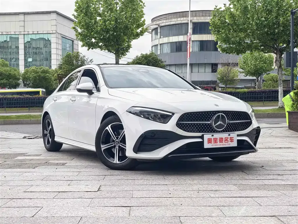 Mercedes-Benz A-Class — фото 10