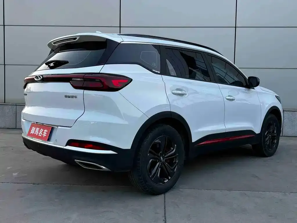 Chery Tiggo 7 — фото 10