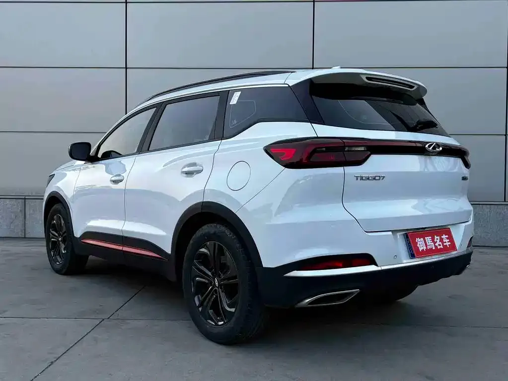 Chery Tiggo 7 — фото 4