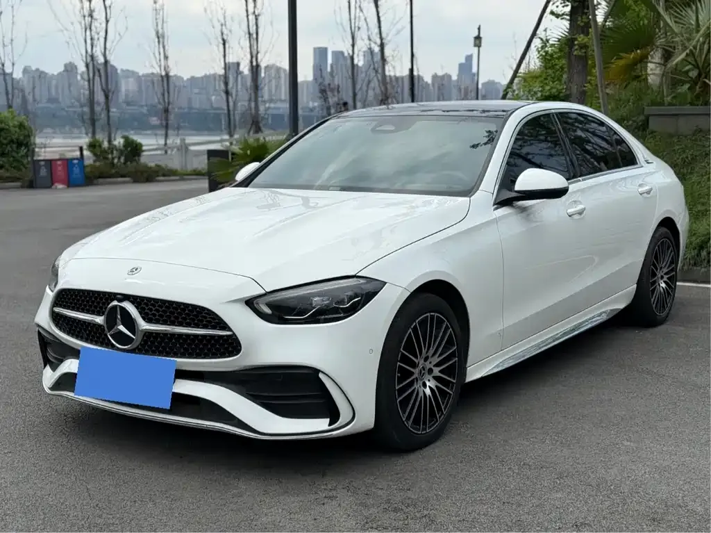 Mercedes-Benz C-Class — фото 1