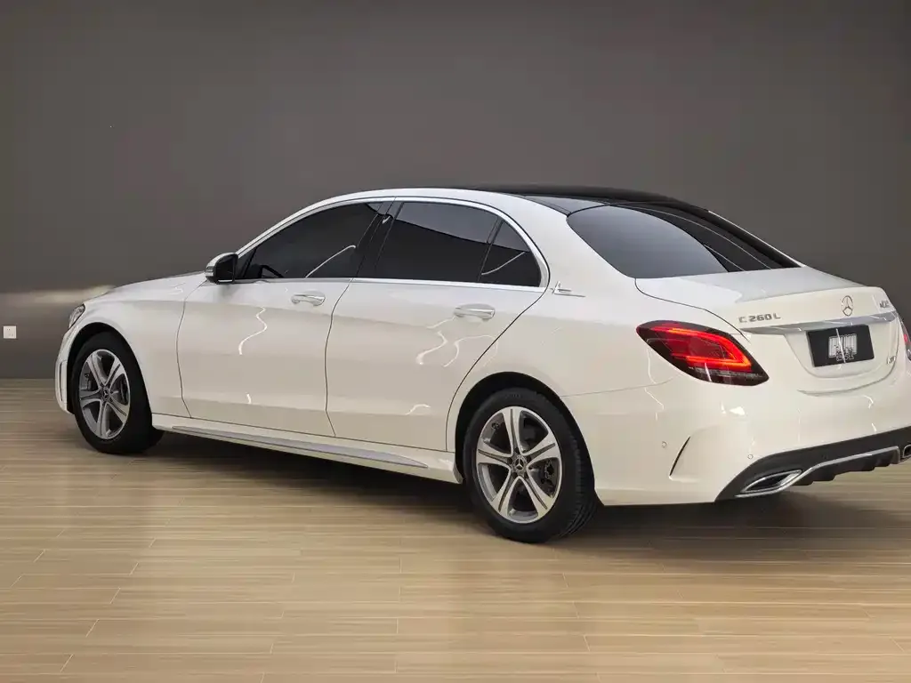 Mercedes-Benz C-Class — фото 5