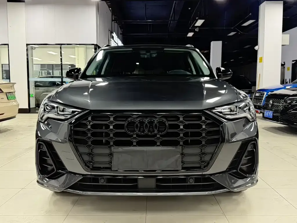 Audi Q3 — фото 5