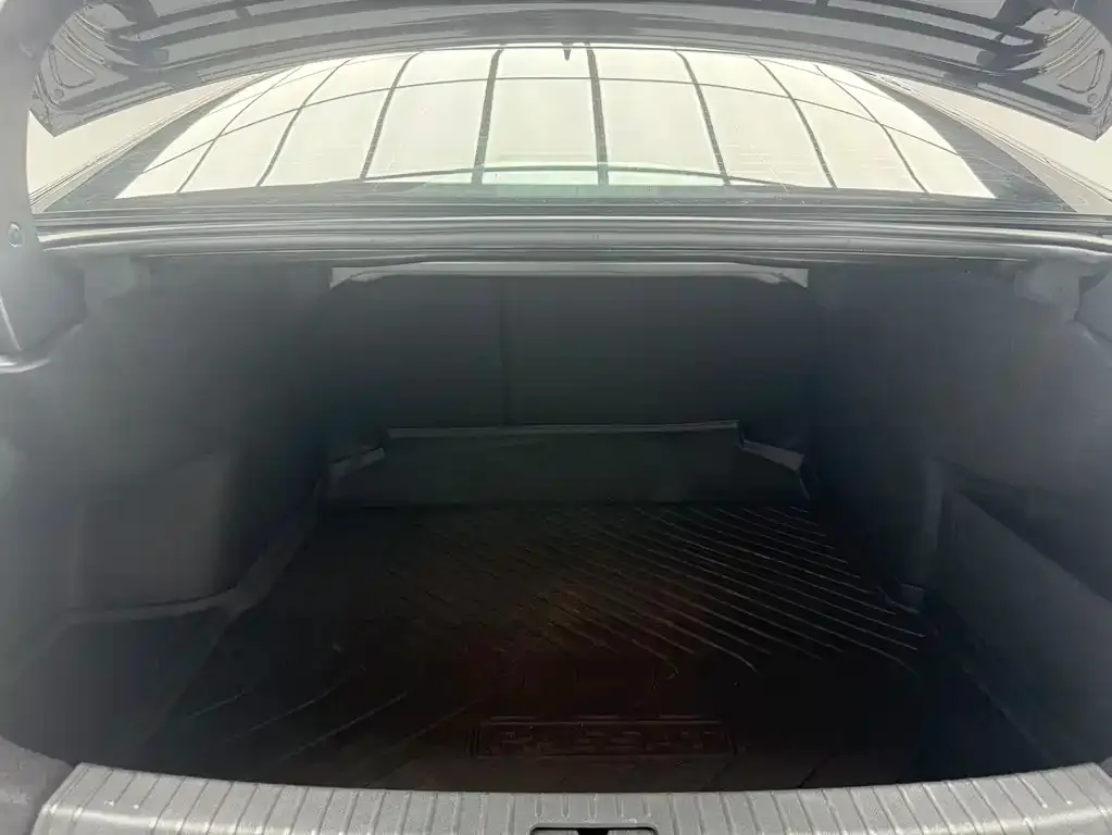 Volkswagen Passat — фото 3