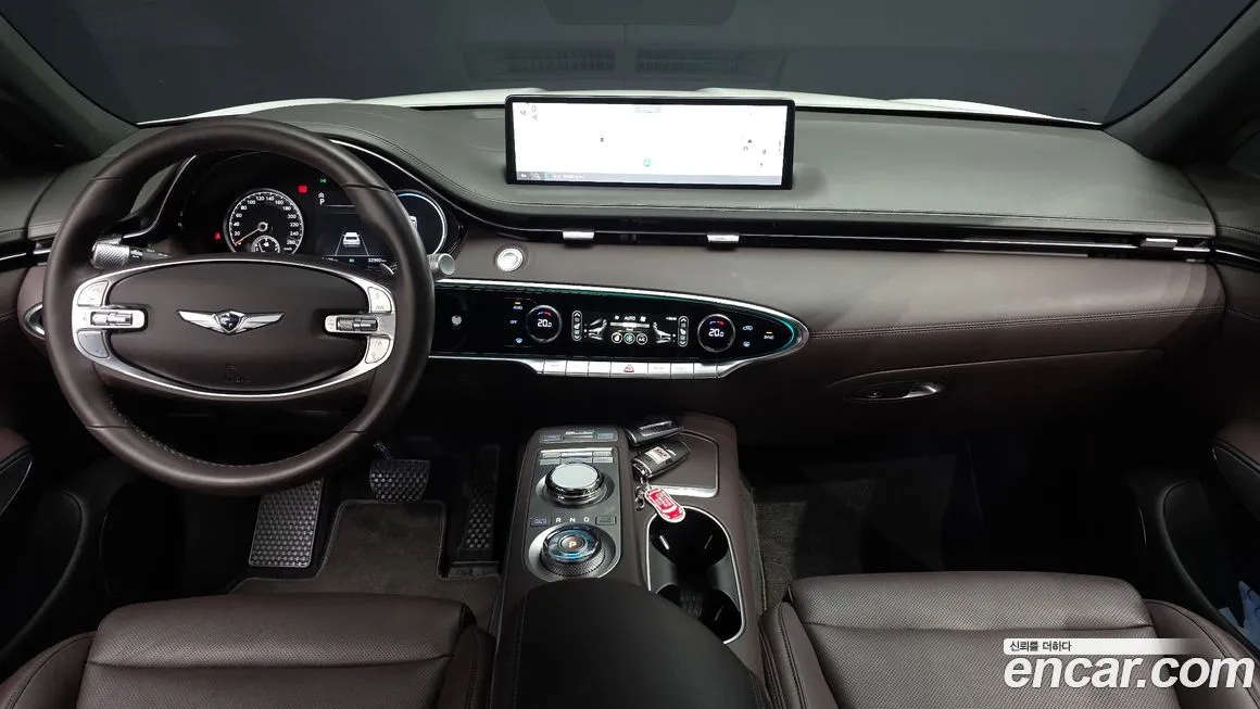 Genesis GV70 — фото 10