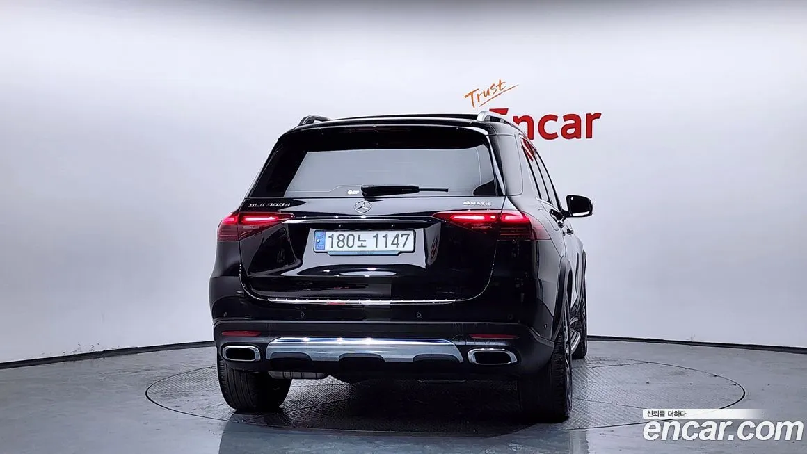Mercedes-Benz GLE-Class — фото 10
