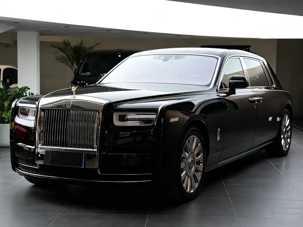 Rolls-Royce Phantom — фото 1