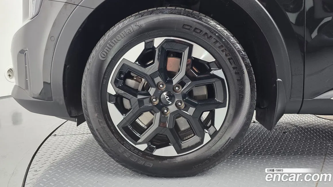Kia Sorento — фото 10