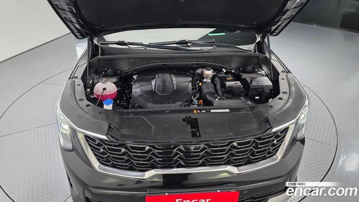 Kia Sorento — фото 9