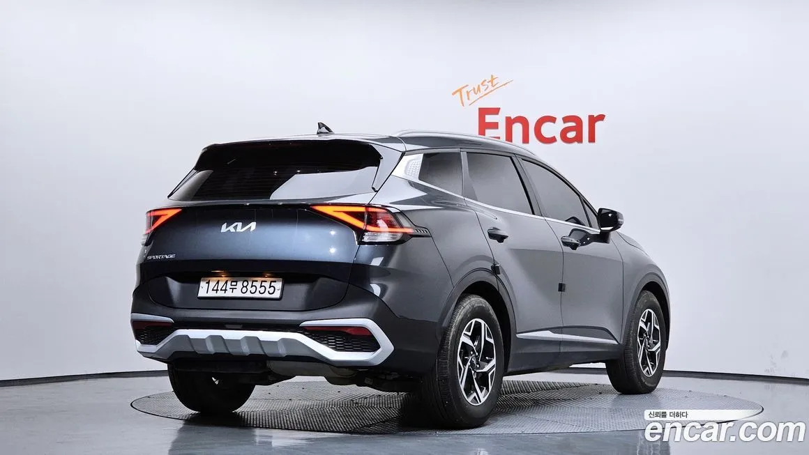 Kia Sportage — фото 6
