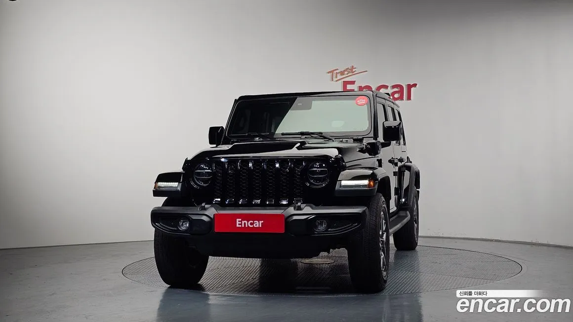 Jeep Wrangler — фото 5