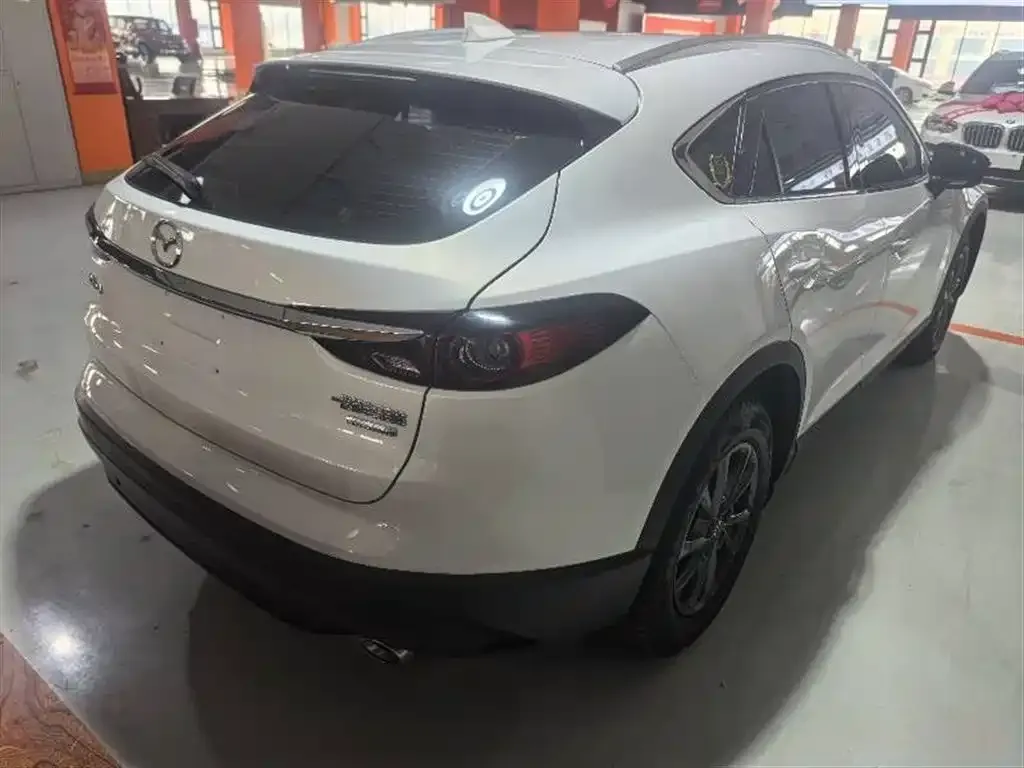 Mazda CX-4 — фото 2