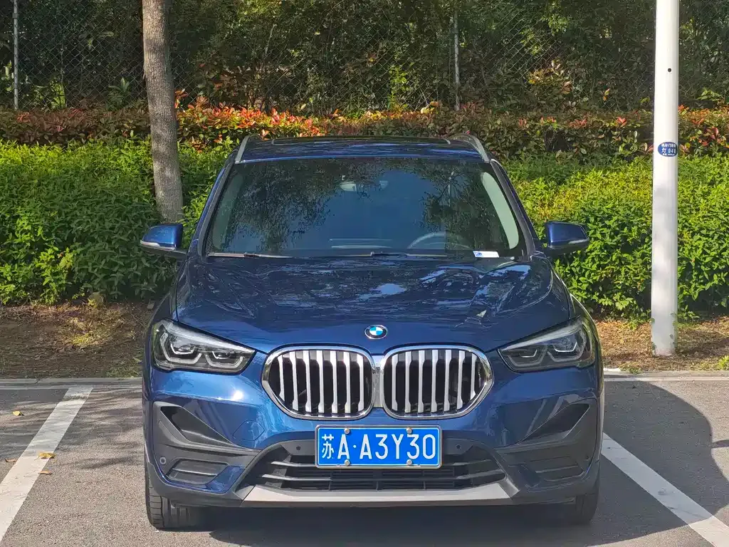 BMW X1 — фото 7