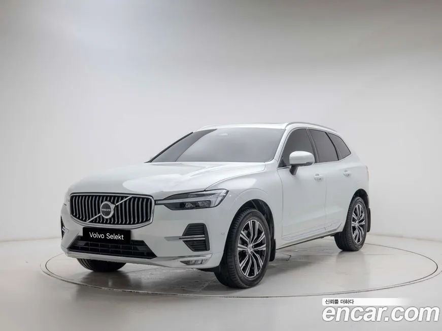 Volvo XC60 — фото 1