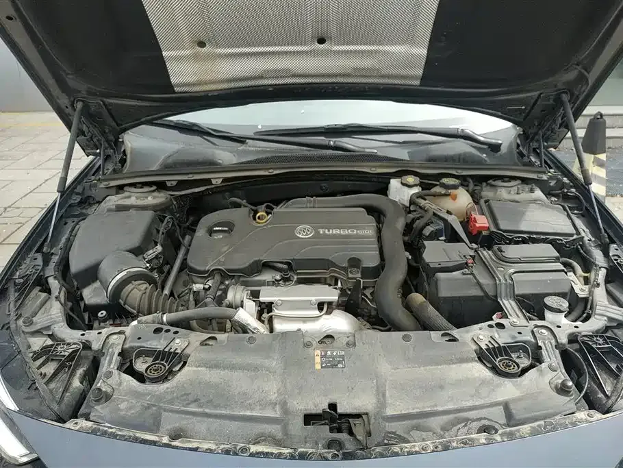 Buick Regal — фото 6