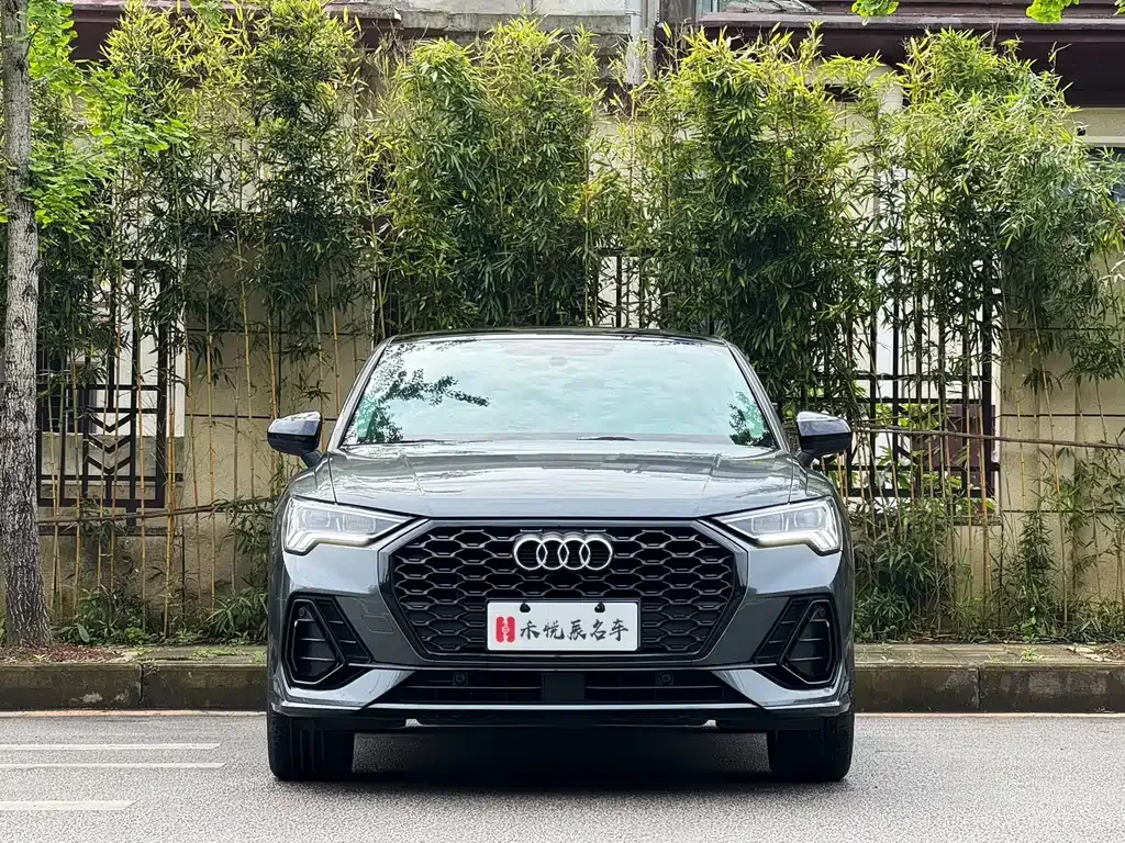 Audi Q3 Sportback — фото 7