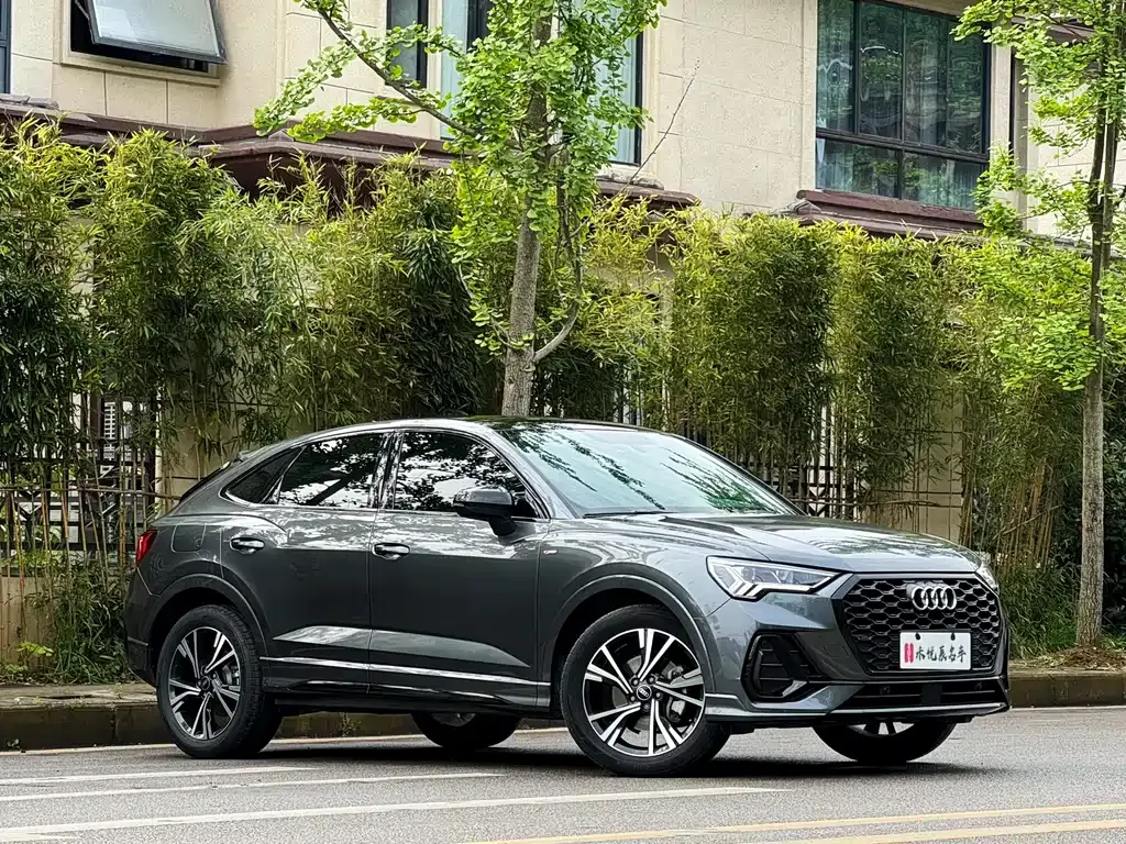 Audi Q3 Sportback — фото 8