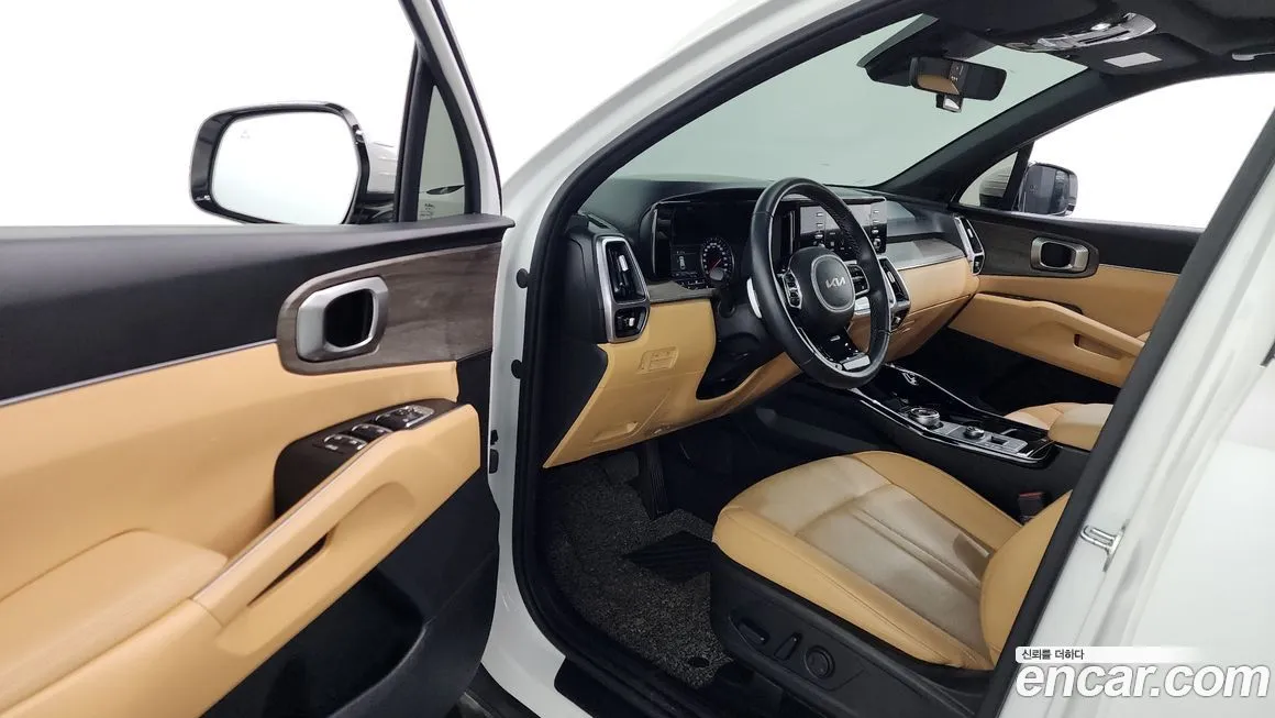 Kia Sorento — фото 9