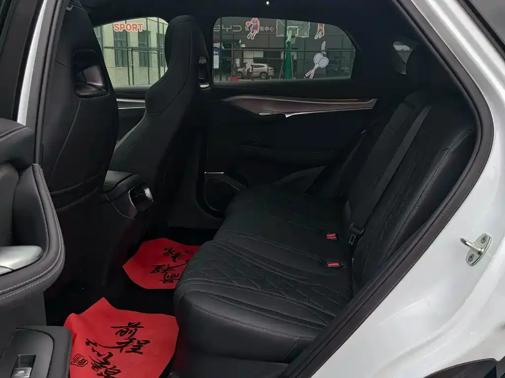 BYD Seal 07 EV — фото 2