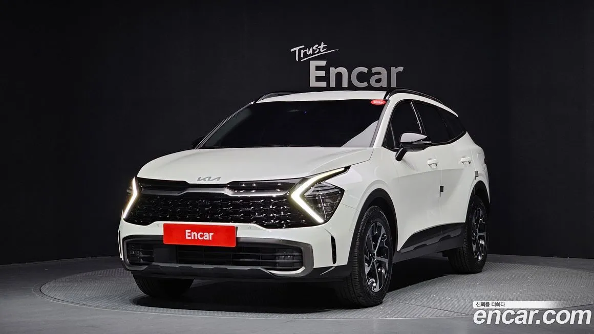 Kia Sportage — фото 1