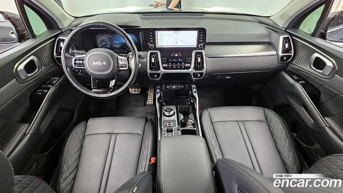 Kia Sorento — фото 8