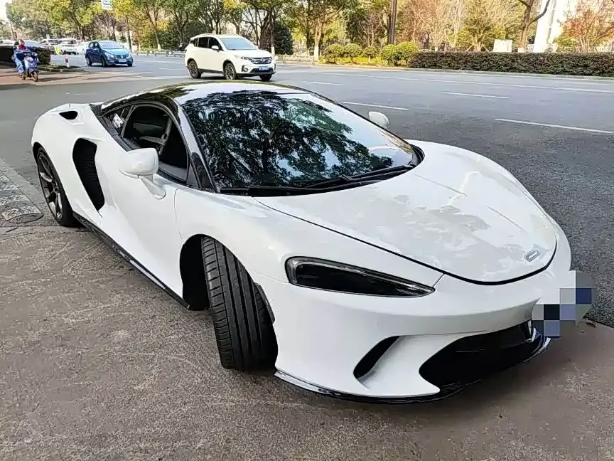 McLaren GT — фото 4